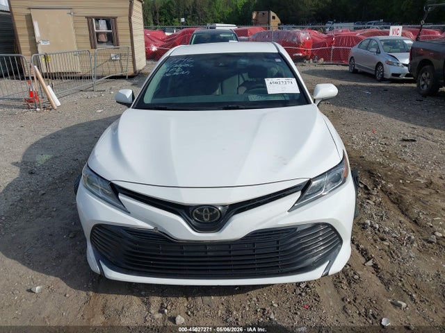 4T1B11HK0JU595133 Toyota CAMRY LE
