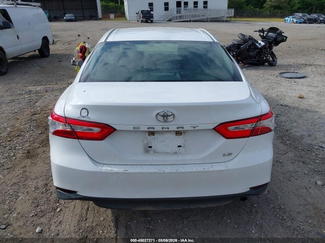 4T1B11HK0JU595133 Toyota CAMRY LE