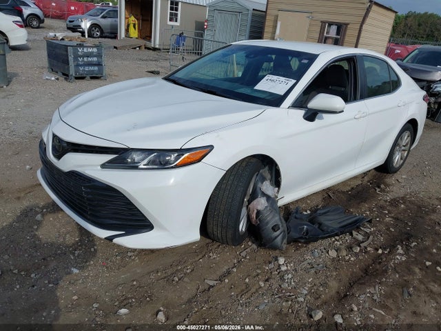 4T1B11HK0JU595133 Toyota CAMRY LE