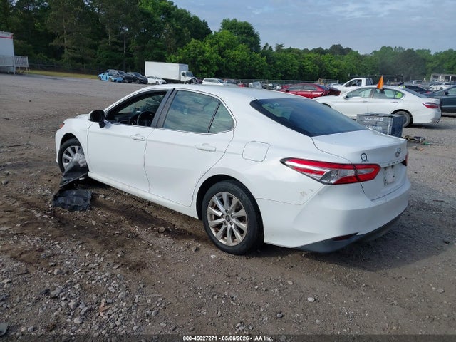 4T1B11HK0JU595133 Toyota CAMRY LE