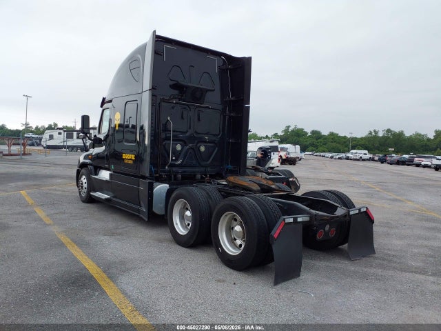 Продаж на аукціоні авто 2017 Freightliner Cascadia 125, vin: 3AKJGLDR3HSJJ8481, номер лоту: 45027290