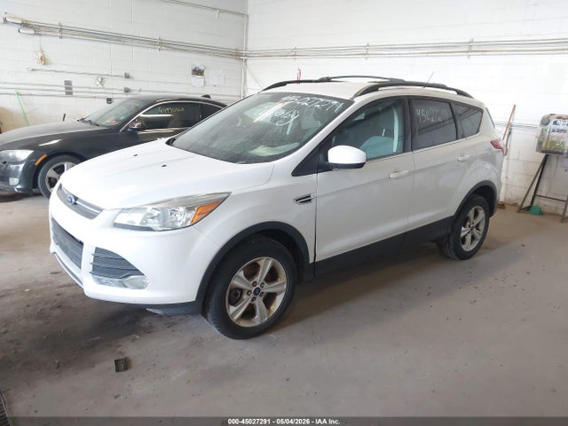 Продажа на аукционе авто 2015 Ford Escape Se, vin: 1FMCU9G97FUC48348, номер лота: 45027291