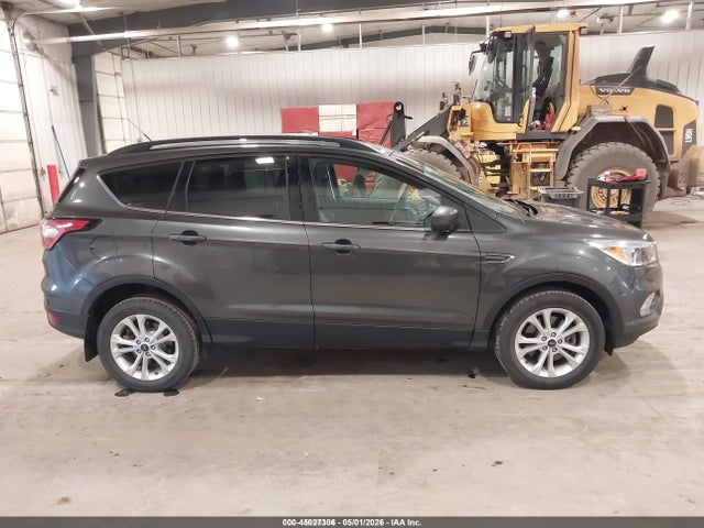 1FMCU9GD6JUD08908 Ford ESCAPE SE