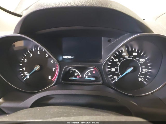 1FMCU9GD6JUD08908 Ford ESCAPE SE