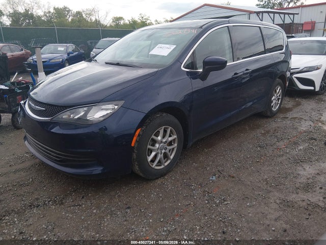 2017 Chrysler Pacifica Touring მანქანა იყიდება აუქციონზე, vin: 2C4RC1DG2HR654284, აუქციონის ნომერი: 45027341