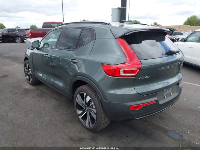 Aukcja sprzedaży 2026 Volvo Xc40 Ultra, B5 Awd Gas (mild Hybrid), Dark, vin: YV4L12UM2T2706380, numer aukcji: 45027363