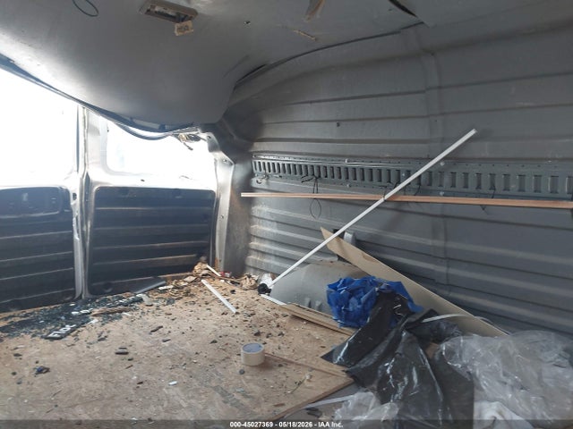 45027369 :رقم المزاد ، 1GCZGTCG6C1106772 vin ، 2012 Chevrolet Express 3500 Work Van مزاد بيع