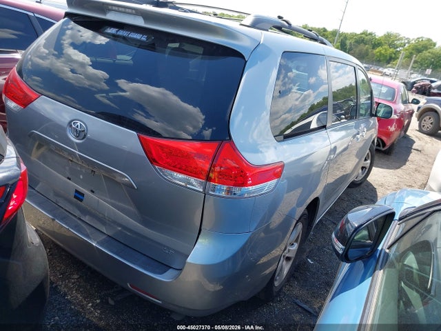Aukcja sprzedaży 2014 Toyota Sienna Le V6 8 Passenger, vin: 5TDKK3DC7ES468739, numer aukcji: 45027370