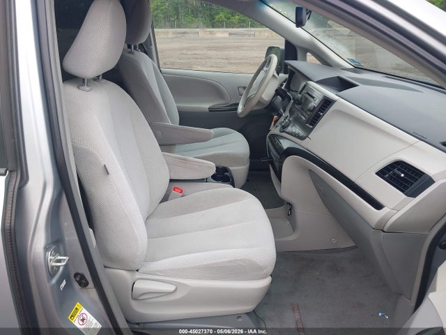 Aukcja sprzedaży 2014 Toyota Sienna Le V6 8 Passenger, vin: 5TDKK3DC7ES468739, numer aukcji: 45027370