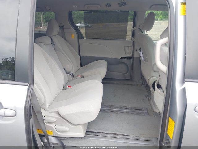 Aukcja sprzedaży 2014 Toyota Sienna Le V6 8 Passenger, vin: 5TDKK3DC7ES468739, numer aukcji: 45027370