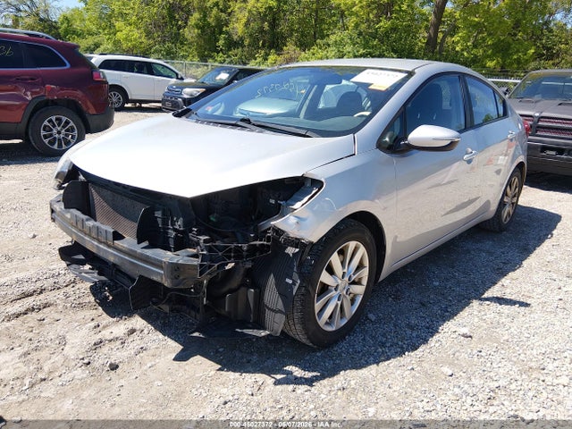 Продажа на аукционе авто 2015 Kia Forte Lx, vin: KNAFX4A63F5359464, номер лота: 45027372