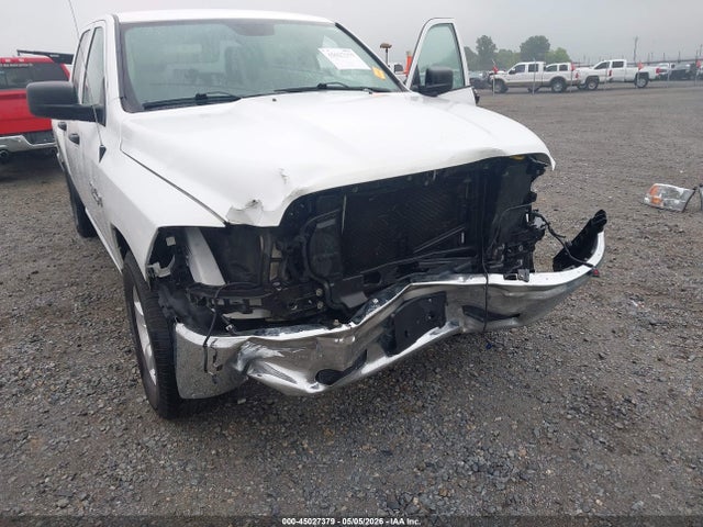 45027379 :رقم المزاد ، 1C6RR6FT7JS115113 vin ، 2018 Ram 1500 Tradesman  4x2 6'4 Box مزاد بيع
