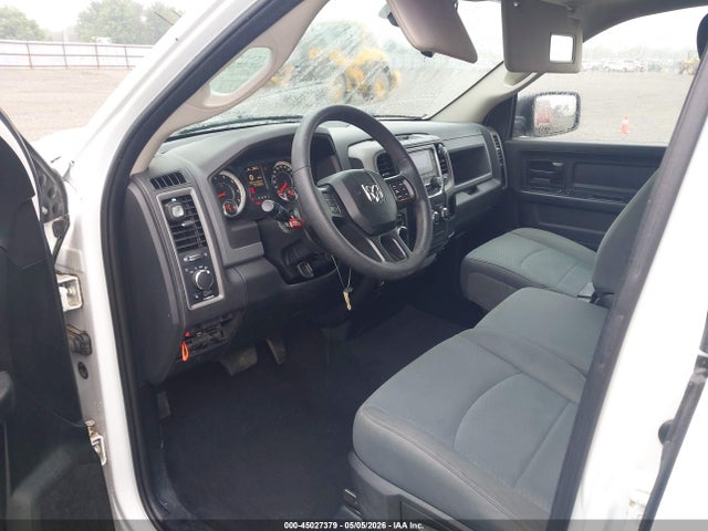 45027379 :رقم المزاد ، 1C6RR6FT7JS115113 vin ، 2018 Ram 1500 Tradesman  4x2 6'4 Box مزاد بيع