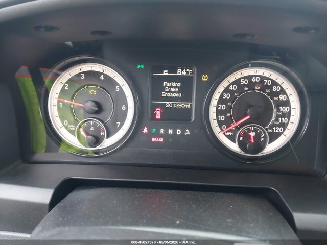 45027379 :رقم المزاد ، 1C6RR6FT7JS115113 vin ، 2018 Ram 1500 Tradesman  4x2 6'4 Box مزاد بيع