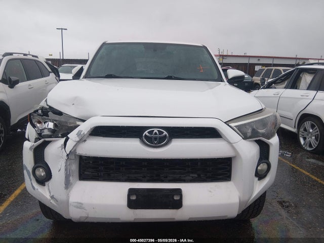 45027396 :رقم المزاد ، JTEBU5JR9F5212281 vin ، 2015 Toyota 4runner Sr5 مزاد بيع