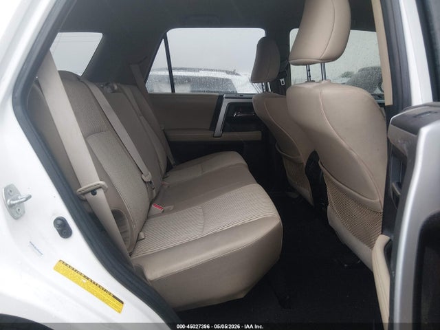 45027396 :رقم المزاد ، JTEBU5JR9F5212281 vin ، 2015 Toyota 4runner Sr5 مزاد بيع
