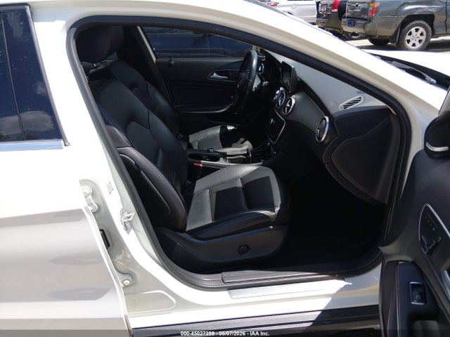 Aukcja sprzedaży 2015 Mercedes-benz Gla 250 4matic, vin: WDCTG4GBXFJ090603, numer aukcji: 45027399