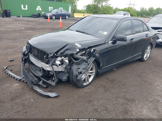 45027418 :رقم المزاد ، WDDGF8BB9CR212542 vin ، 2012 Mercedes-benz C 300 Sport 4matic مزاد بيع