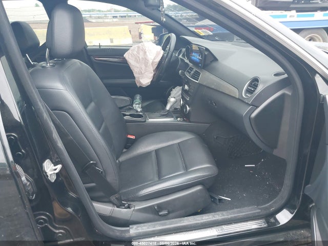 45027418 :رقم المزاد ، WDDGF8BB9CR212542 vin ، 2012 Mercedes-benz C 300 Sport 4matic مزاد بيع