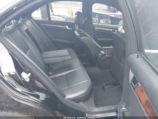 45027418 :رقم المزاد ، WDDGF8BB9CR212542 vin ، 2012 Mercedes-benz C 300 Sport 4matic مزاد بيع