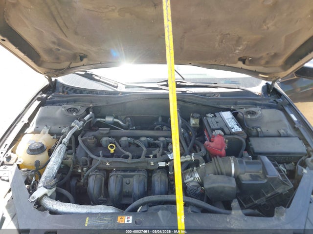 45027461 :رقم المزاد ، 3FAHP0HA6BR158976 vin ، 2011 Ford Fusion Se مزاد بيع