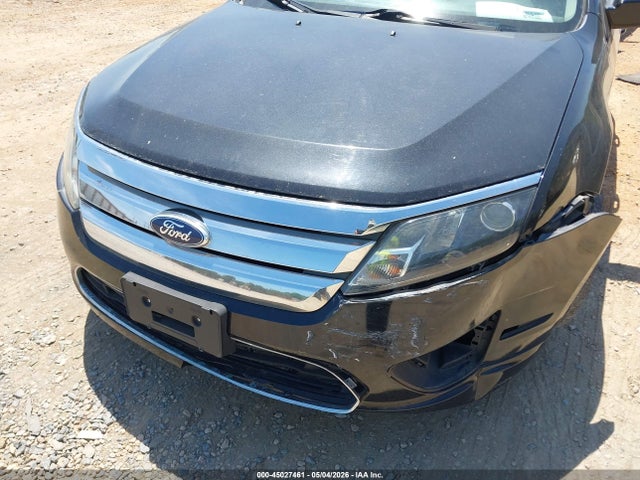 45027461 :رقم المزاد ، 3FAHP0HA6BR158976 vin ، 2011 Ford Fusion Se مزاد بيع