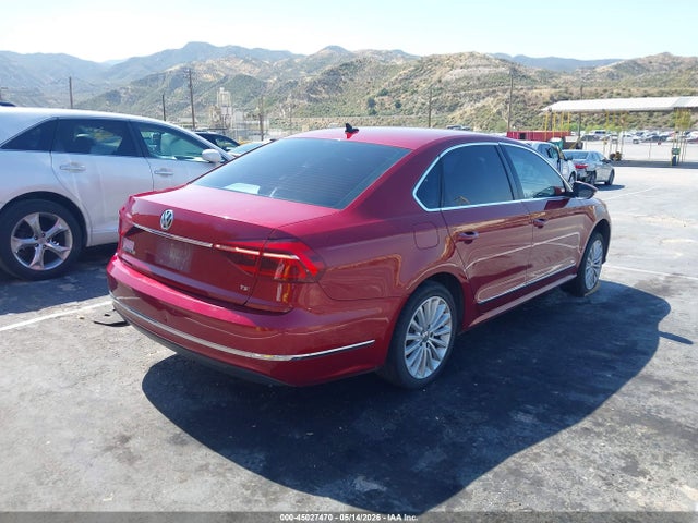 45027470 :رقم المزاد ، 1VWBT7A3XHC031720 vin ، 2017 Volkswagen Passat 1.8t Se مزاد بيع