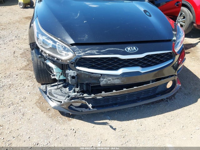45027476 :رقم المزاد ، 3KPF24AD0ME378068 vin ، 2021 Kia Forte Lxs مزاد بيع