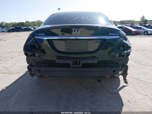 Продаж на аукціоні авто 2020 Mercedes-benz C 300 4matic, vin: W1KWF8EB0LR582611, номер лоту: 45027540