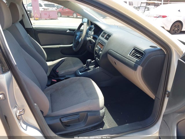 45027551 :رقم المزاد ، 3VW2K7AJ3CM326005 vin ، 2012 Volkswagen Jetta 2.0l S مزاد بيع