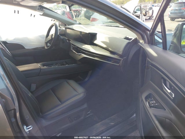 45027627 :رقم المزاد ، 5N1AZ3BJ5SC108449 vin ، 2025 Nissan Murano Sv مزاد بيع