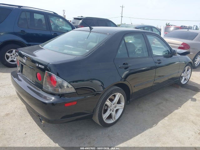 2002 Lexus Is 300 მანქანა იყიდება აუქციონზე, vin: JTHBD192520054225, აუქციონის ნომერი: 45027632