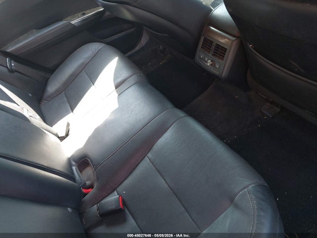 45027646 :رقم المزاد ، 4T1BK1EB2DU040335 vin ، 2013 Toyota Avalon Limited مزاد بيع
