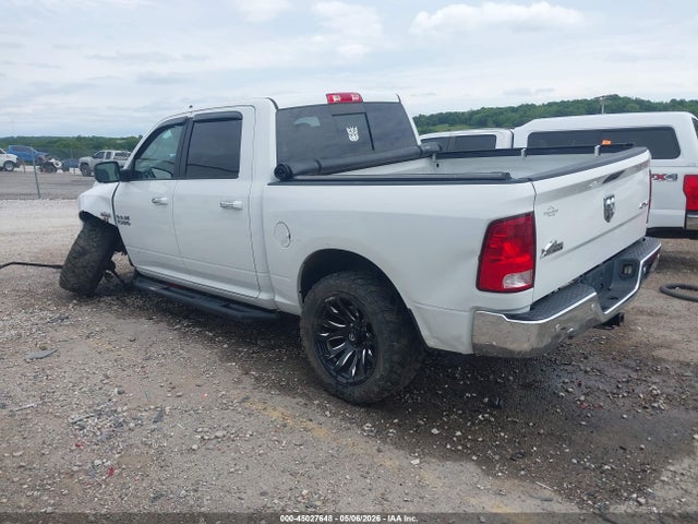 3C6RR7LT2JG135643 RAM 1500 Big Horn 4x4 5&#039;7 Box