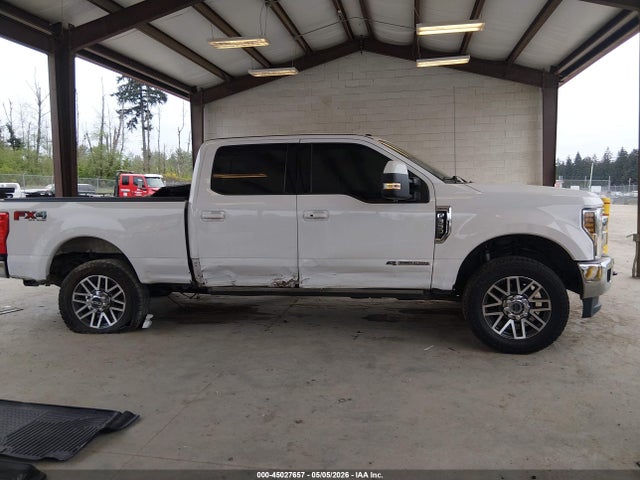 Ford F-350 Lariat 2018 1FT8W3BT1JEC84785 Image 13