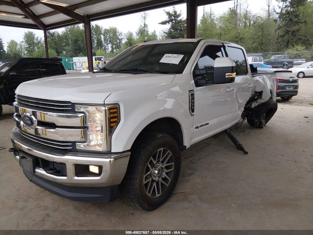 Ford F-350 Lariat 2018 1FT8W3BT1JEC84785 Image 2