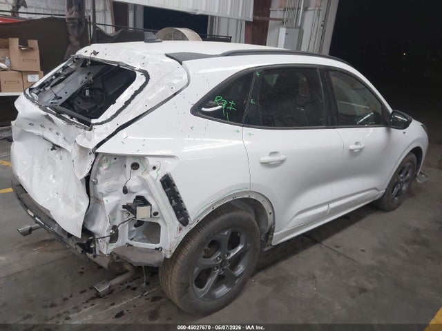 Продаж на аукціоні авто 2023 Ford Escape St-line, vin: 1FMCU0MN3PUA17154, номер лоту: 45027670