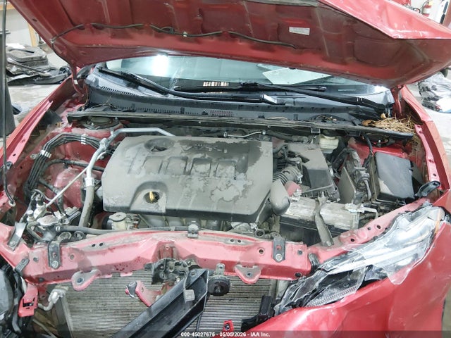 Toyota COROLLA LE 2018 5YFBURHE8JP744602 Image 10