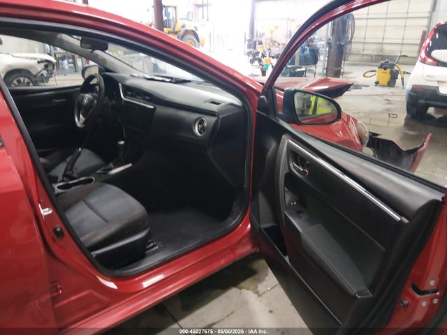 5YFBURHE8JP744602 Toyota COROLLA LE
