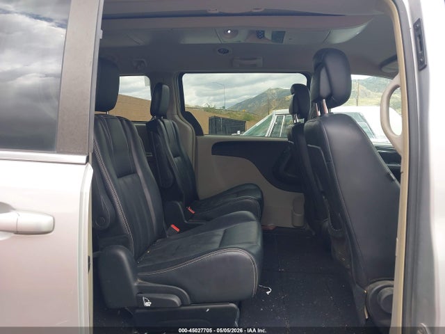 45027705 :رقم المزاد ، 2C4RC1BG5CR300190 vin ، 2012 Chrysler Town & Country Touring مزاد بيع