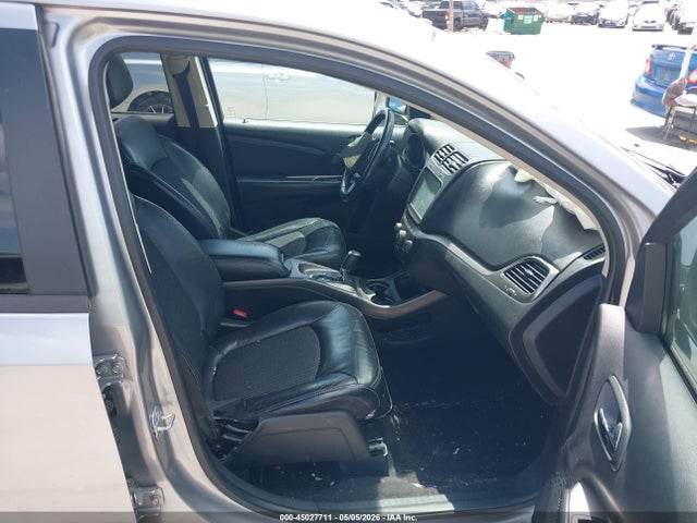 45027711 :رقم المزاد ، 3C4PDCGB3JT534237 vin ، 2018 Dodge Journey Crossroad مزاد بيع
