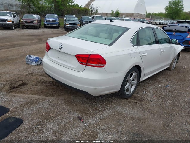 1VWAT7A38FC080892 Volkswagen Passat 1.8t Limited Edition