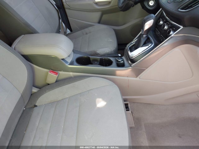 45027745 :رقم المزاد ، 1FMCU0GX7DUC31301 vin ، 2013 Ford Escape Se مزاد بيع