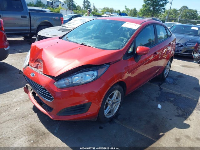 2018 Ford Fiesta Se მანქანა იყიდება აუქციონზე, vin: 3FADP4BJ1JM138242, აუქციონის ნომერი: 45027747