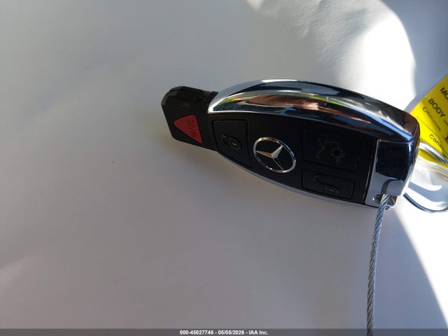 45027748 :رقم المزاد ، WDDHF8JB4CA622394 vin ، 2012 Mercedes-benz E 350 4matic مزاد بيع