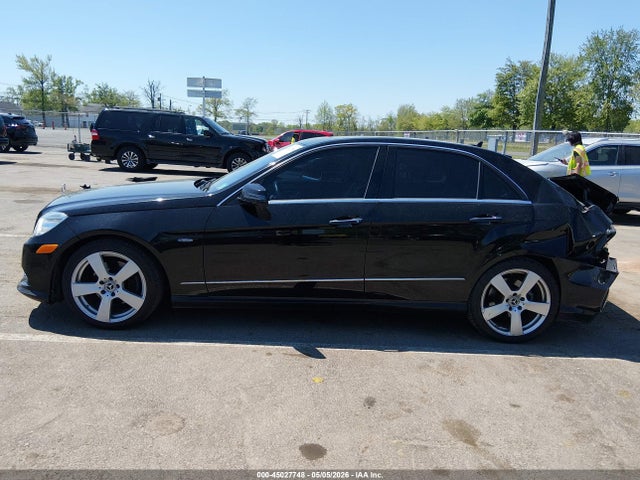 45027748 :رقم المزاد ، WDDHF8JB4CA622394 vin ، 2012 Mercedes-benz E 350 4matic مزاد بيع