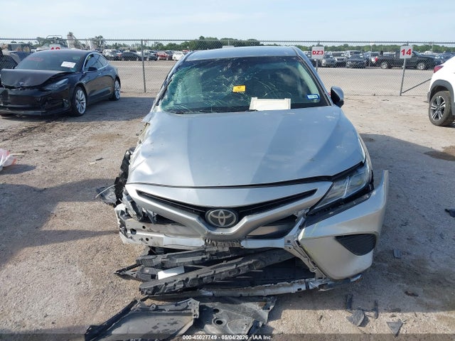 2018 Toyota Camry Se მანქანა იყიდება აუქციონზე, vin: 4T1B11HKXJU056731, აუქციონის ნომერი: 45027749