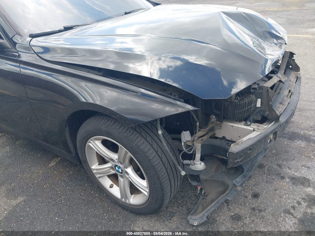 2013 Bmw 328i Xdrive მანქანა იყიდება აუქციონზე, vin: WBA3B5C50DF598845, აუქციონის ნომერი: 45027805