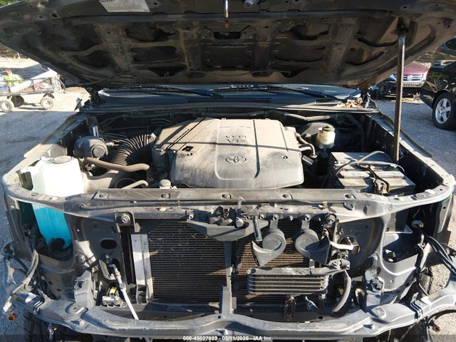 2015 Toyota Tacoma Base V6 მანქანა იყიდება აუქციონზე, vin: 3TMLU4EN5FM175668, აუქციონის ნომერი: 45027823