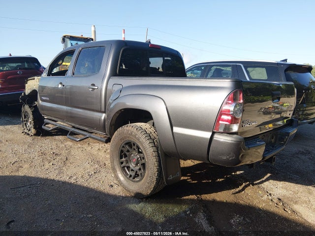 2015 Toyota Tacoma Base V6 მანქანა იყიდება აუქციონზე, vin: 3TMLU4EN5FM175668, აუქციონის ნომერი: 45027823